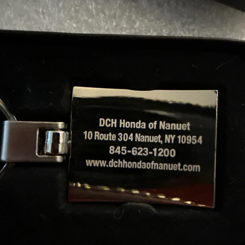 New Honda Keychain Key Ring Holder logo. DCH HONDA OF NANUET NEW YORK
